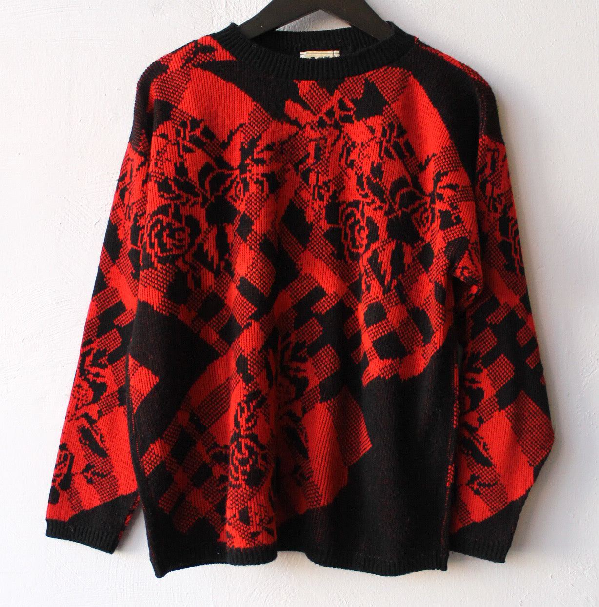 80s Red and Black Roses Sweater